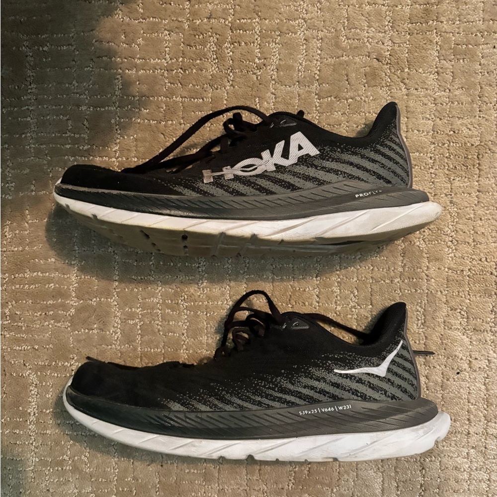 Hoka Men's Black Athletic Shoes - Picture 3 of 5